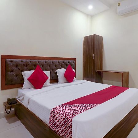 Hotel O Rsquare Elite Sururnagar Exteriör bild