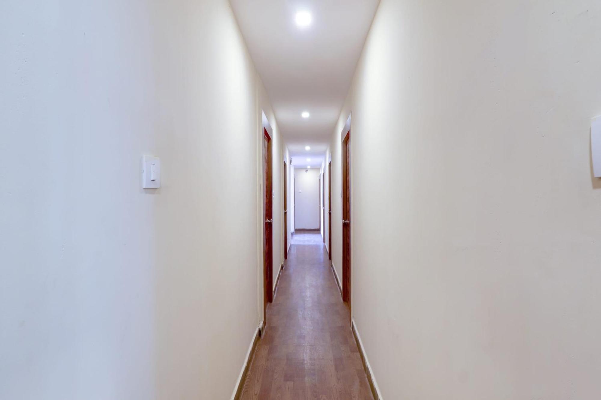 Hotel O Rsquare Elite Sururnagar Exteriör bild