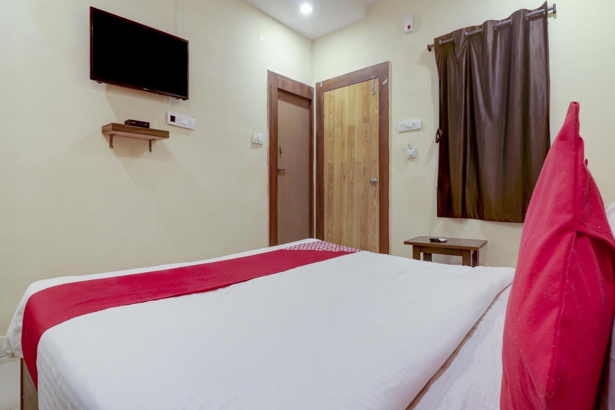 Hotel O Rsquare Elite Sururnagar Exteriör bild