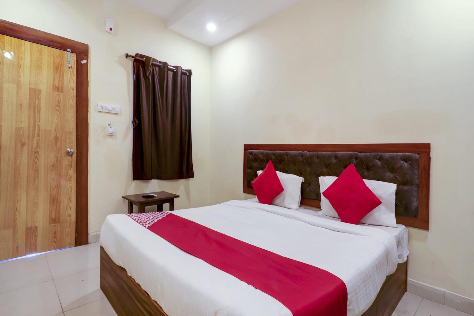 Hotel O Rsquare Elite Sururnagar Exteriör bild